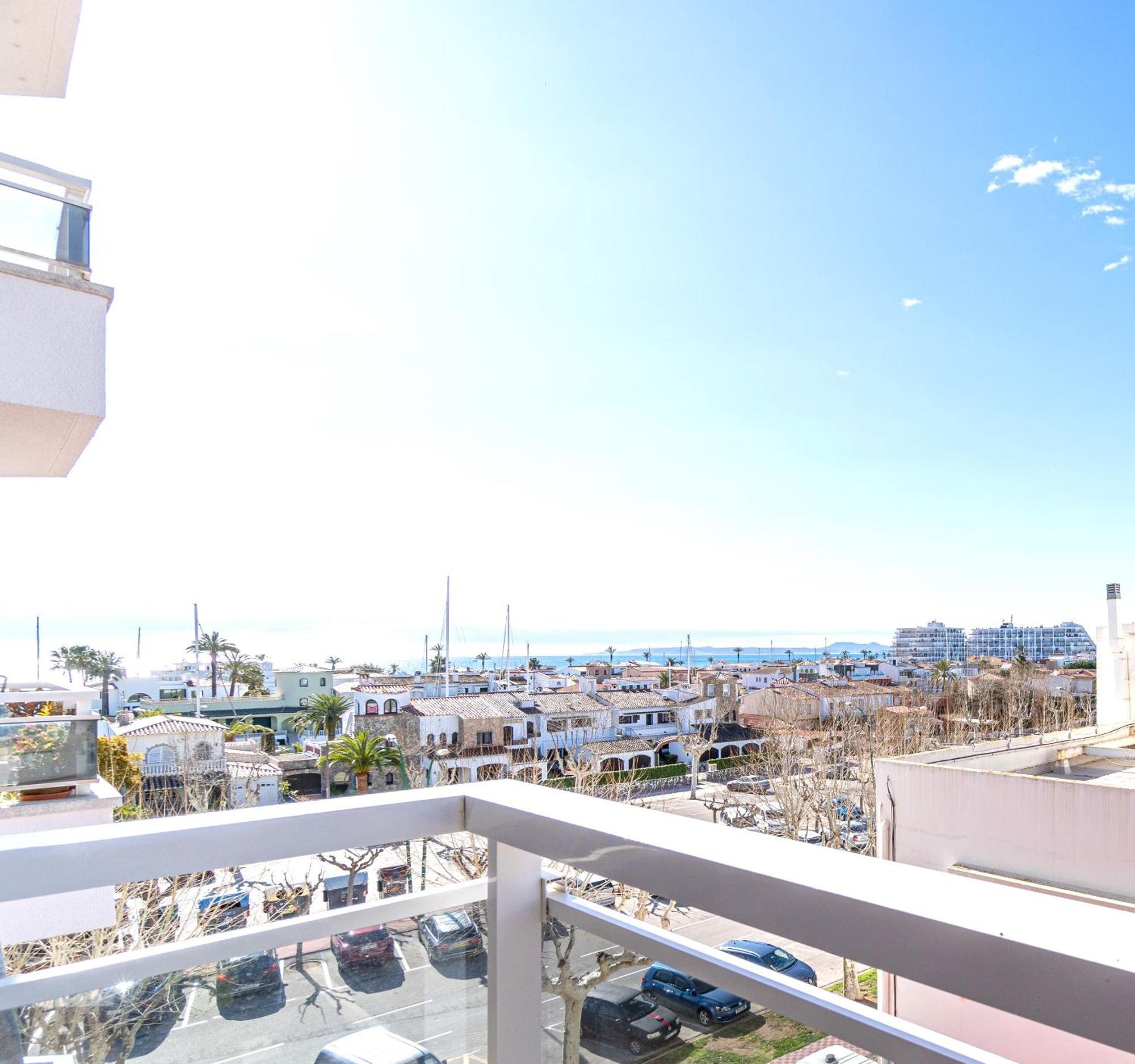 דירות אמפוריבראבה Cn1-Zona Chic Club Nautico, Clima, 5 Minutos Andando De La Playa, Centro, Restaurantes מראה חיצוני תמונה